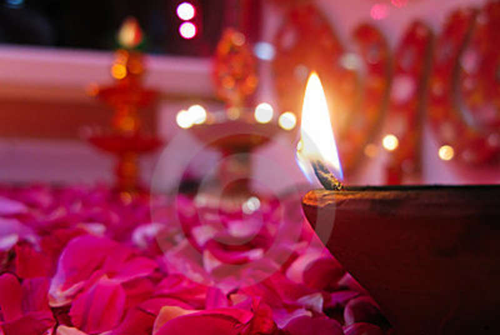 Important article of Aarti Deepam and its importance for indian culture and tradition